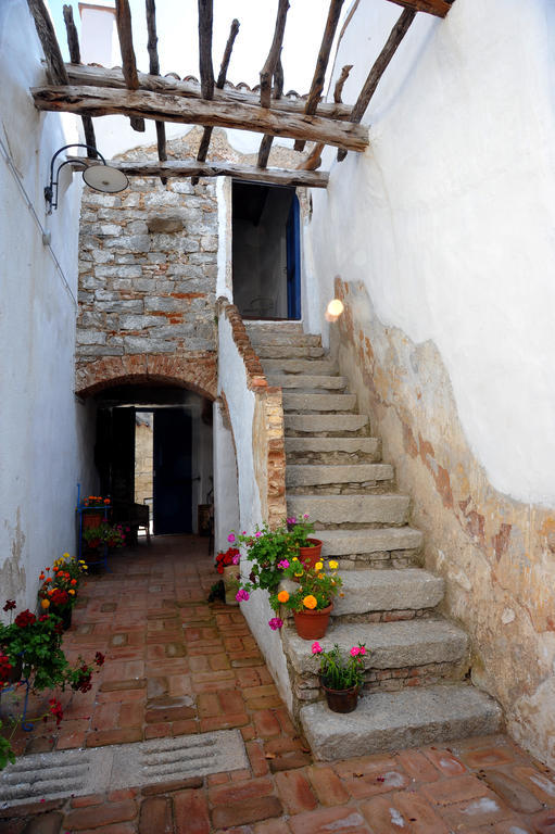 B&B Corte San Lussorio Oliena Exteriör bild